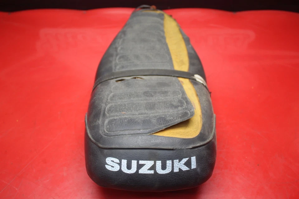 Suzuki TC100 1975 asiento sillín 45100-25304-403 Foto 3 de 4