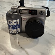 Olympus CAMEDIA C-4000 ZOOM Digital Camera Not Tested