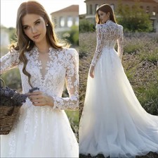Long Sleeve V-Neck White Wedding Dresses Lace Applique A-Line Tulle Bride Gowns 