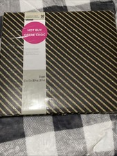 Recollections 12 x12 Scrapbook Album- Black And Gold Glitter Stripes- 30 Pages