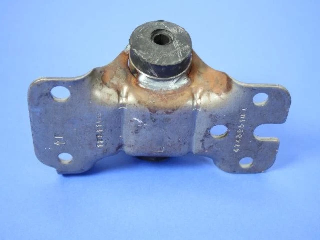 New Genuine Mopar Rear Spring Bracket OE 04743951AB - Image 2 of 4