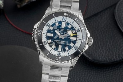 Breitling Superocean Automatic 46 Super Diver Titan Ref. E10379351B1E1 B&P New