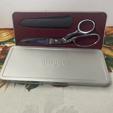 Ginhger Scissors W/Case and Sheath