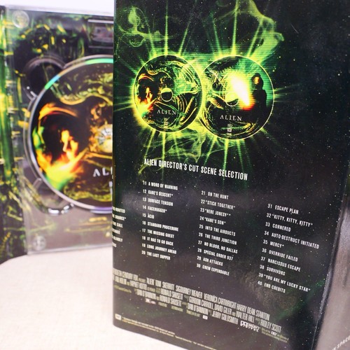 Ridley Scott's Alien (1) 2x DVD (‘79 theatrical & ‘03 Director’s Cut) DISCs NM+ - Picture 5 of 9