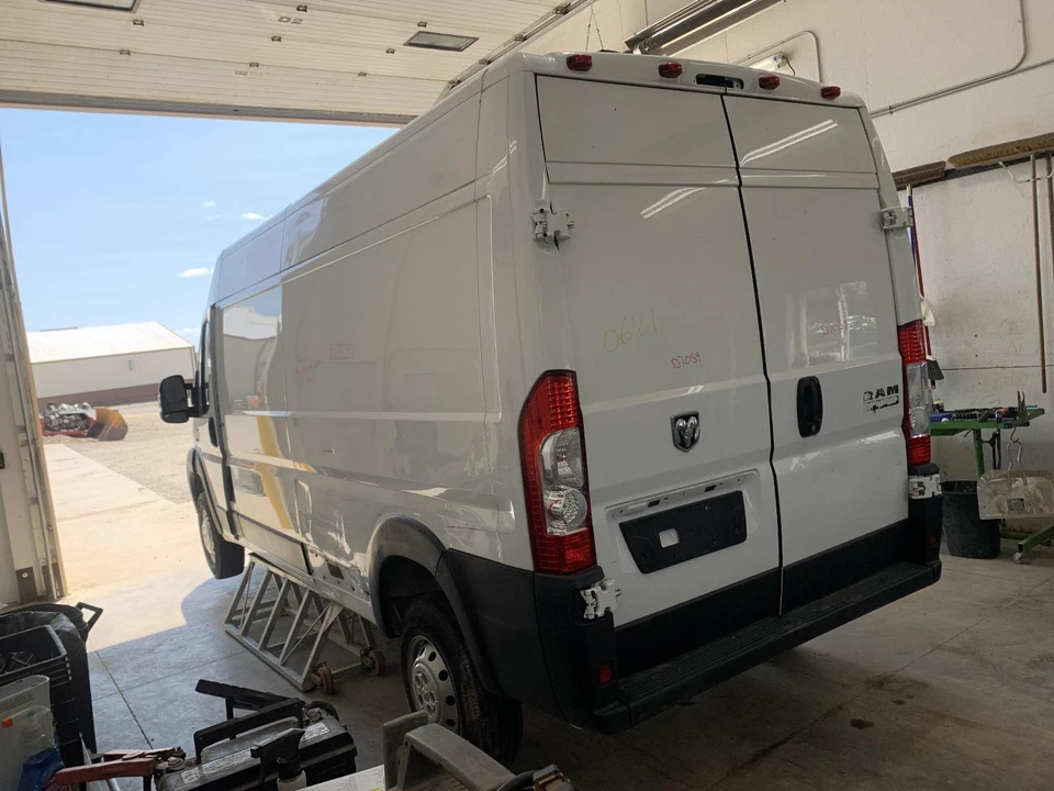 Used Body Control Module fits: 2020 Ram Promaster 2500 van Body Control BCM ID 6 - Изображение 2 из 4