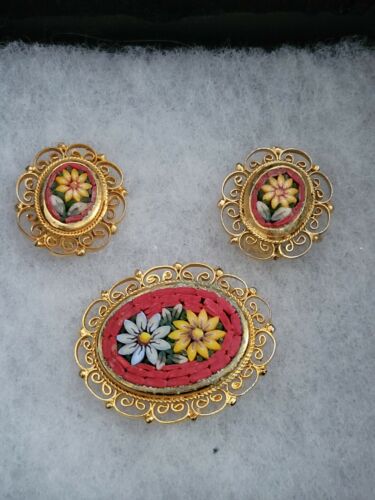Vtg 50s Signed ITALY Goldtone  Micro Mosaic floral