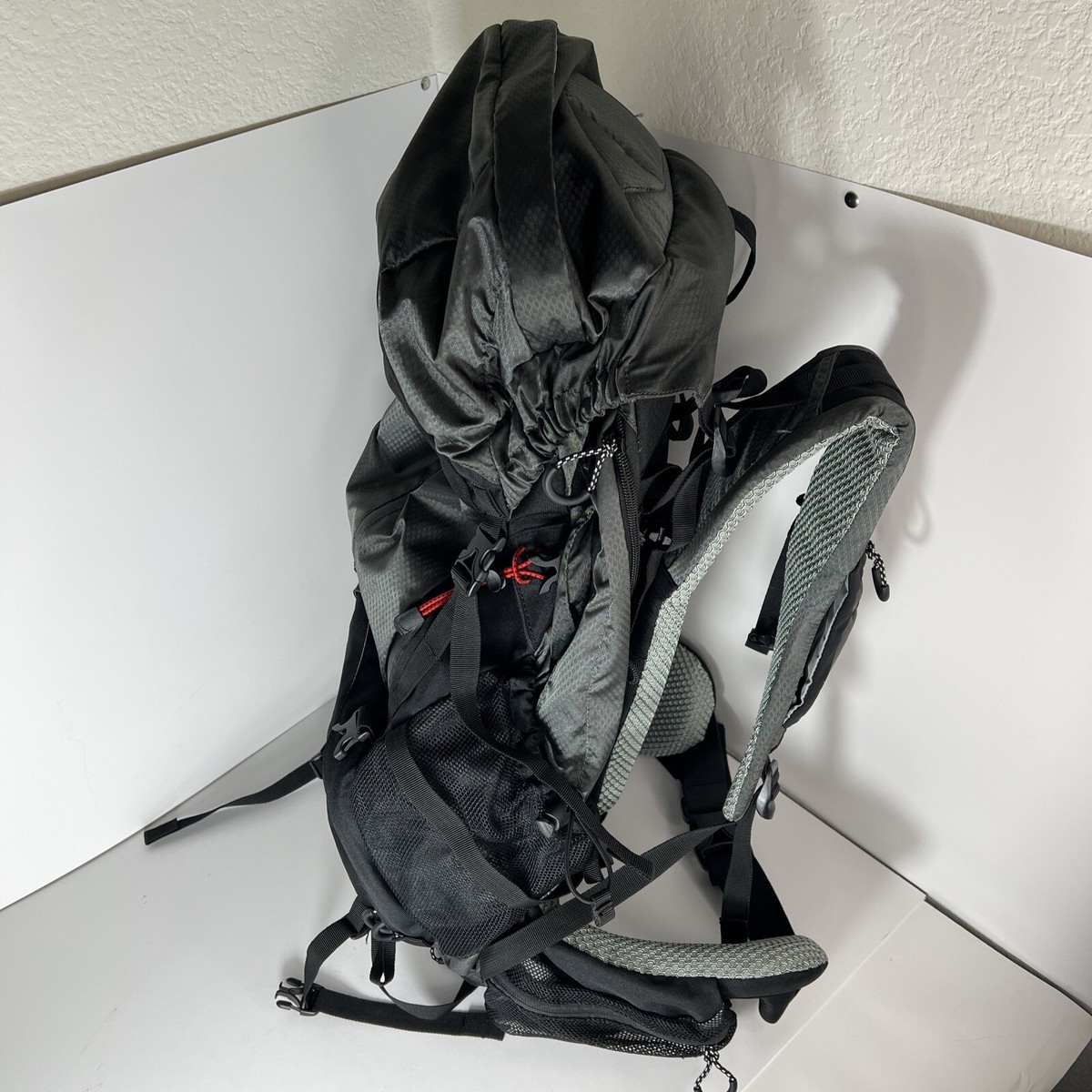 jansport 72l duffel bag Weekender Mini Duffel