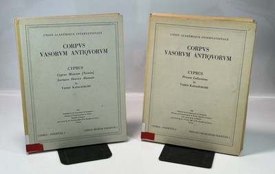 Corpus Vasorum Antiquorum: Cyprus. 1) Cyprus Museum  (Nicosia), Lacarna District
