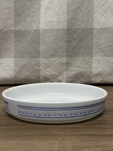 PYREX Vintage Brittany Blue Pattern 7 3/4 Inch Pie Dish #486-B