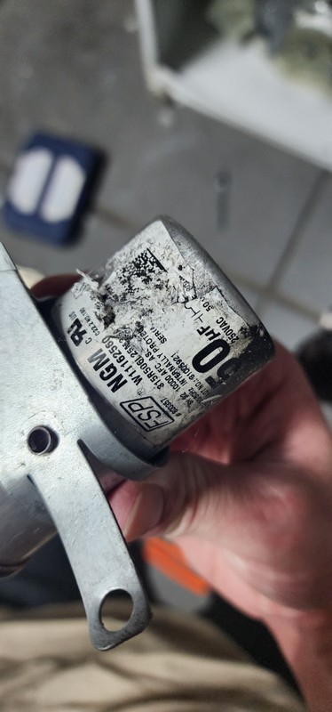 Used w11162560 Maytag Whirlpool Capacitor Washer Part