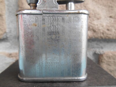 Vintage P.K.S JAPAN ETCHED CHROME WINDPROOF AUTOMATIC CIGARETTE