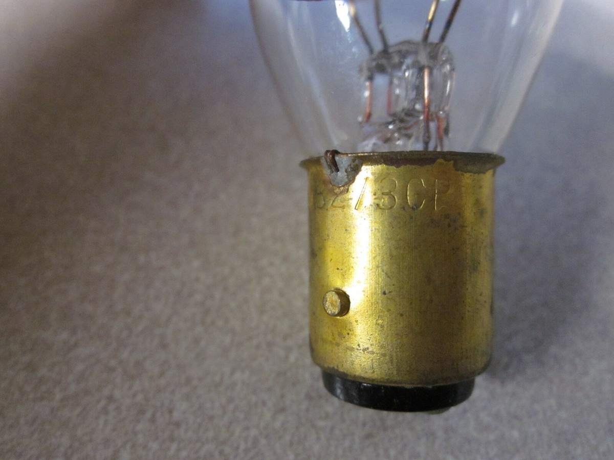 NOS Universal Stop Turn Signal Light Bulb Lamp 12V 32/3CP 1157 Qty