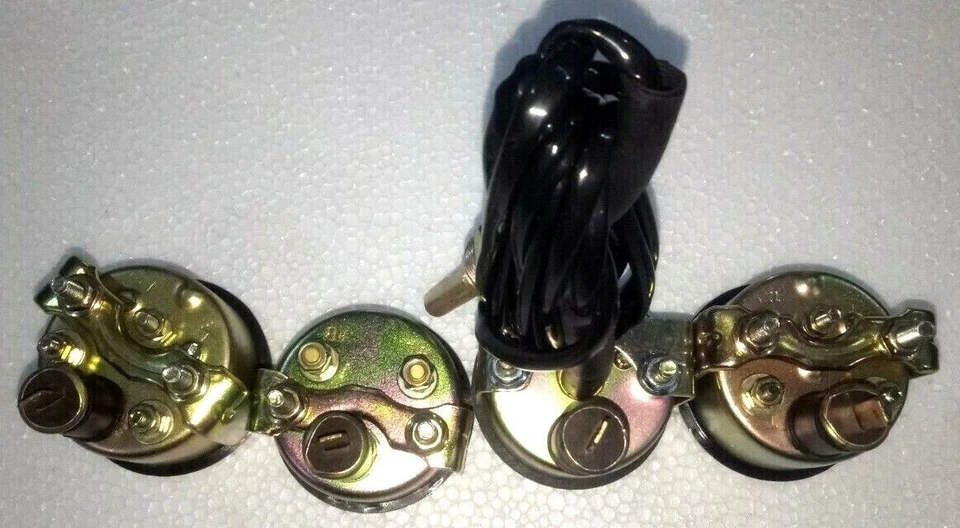 Smiths 52 mm 2 1/16" Gauges Kit - Water Temp + Oil + Fuel + Amp Yellow - Image 2 of 3