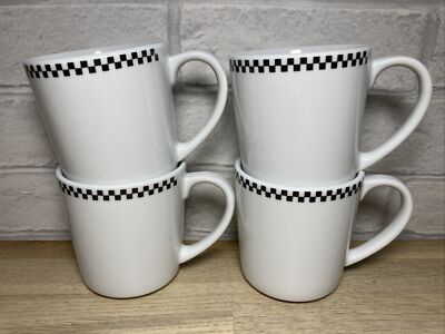 4x Crate & Barrel Weiß Schwarz Karorand Tee Kaffee Tassen 4er Set Made in Poland