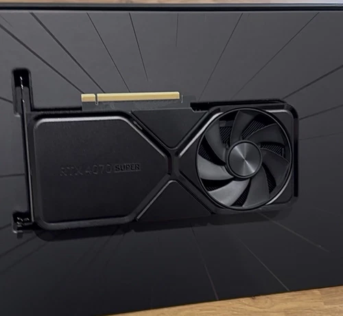 Nvidia GeForce RTX 4070 SUPER Founders Edition FE