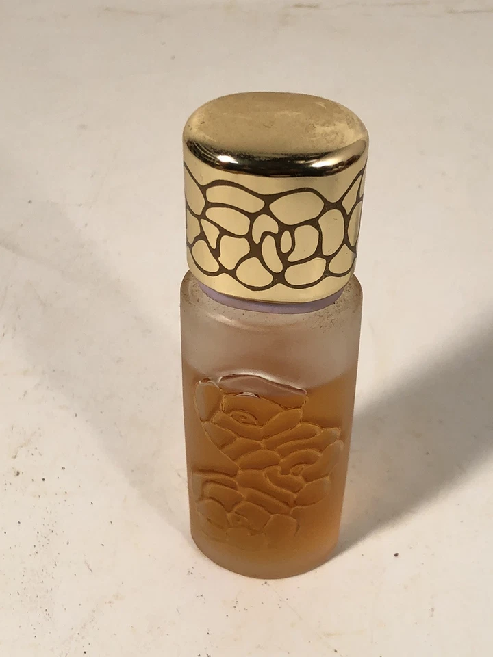 De colección Quelques Fleurs Royale Por Houbigant Eau De Parfum Splash 1.67 fl oz Ver Relleno Foto 4 de 4