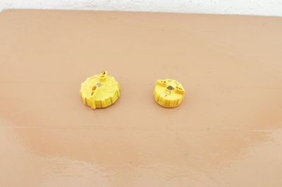 #ad Homelite UT10540 Chainsaw OEM Fuel Cap amp; Oil Cap $12.25