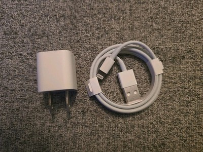 Apple USB Lightning 1m/3ft Charging Cable with Adapter Official OEM New