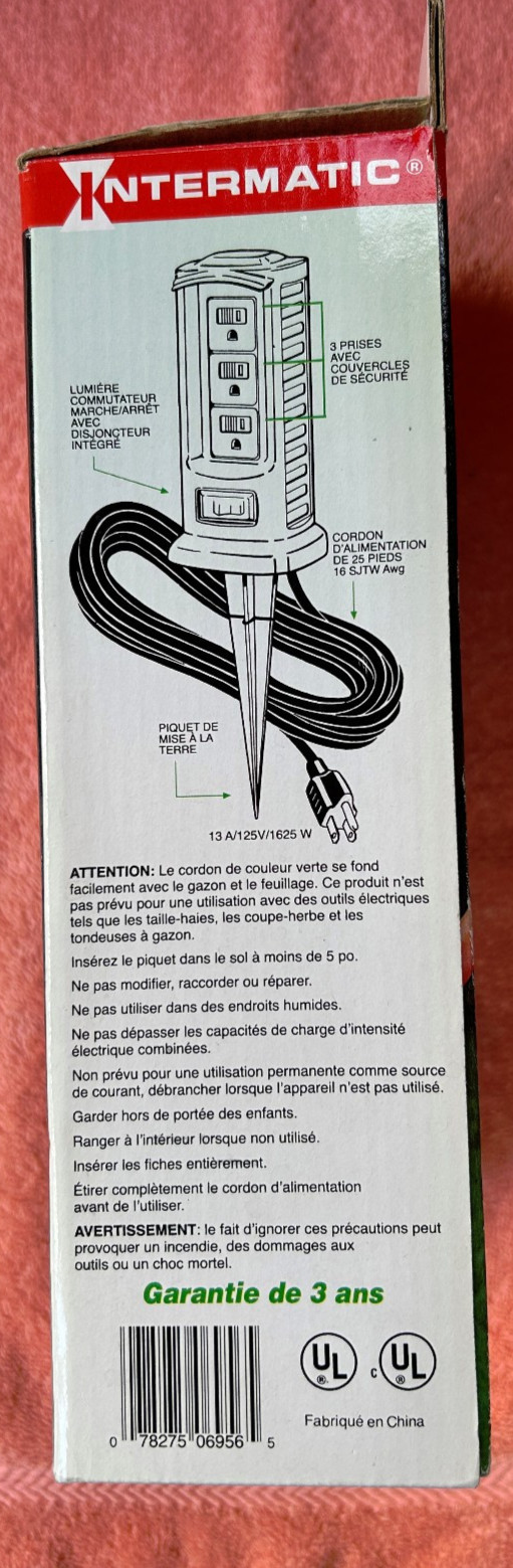 Intermatic,  Outdoor Outlet Stake, 25ft Power Cord, HS325, NIB