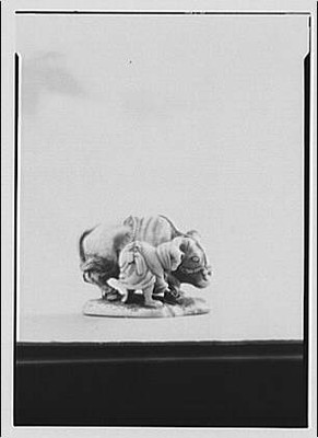 Art object,figures,carvings,statue,associate,acetate,Arnold Genthe,1896 33