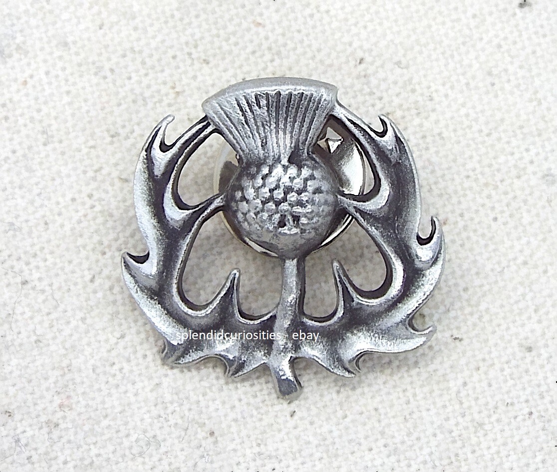 Scottish Thistle Design Lapel Pin Badge in Engraved