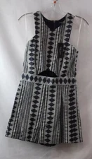 NEW NWT Women Romeo+Juliet Gray & Navy Geo Pattern Textured Cutout Romper Size S