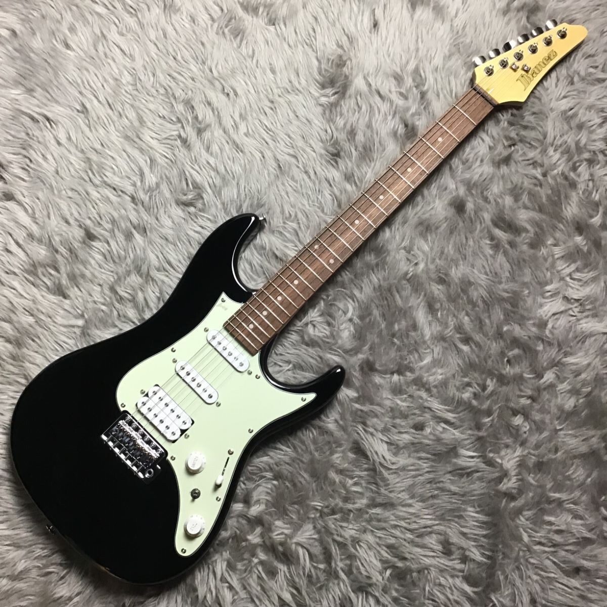 Ibanez AZ Essentials series AZES40 -BK (Black) Electric