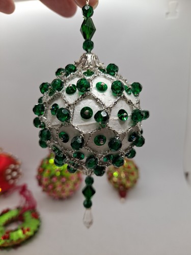 Set Of 5 Beaded And Sequined Ornaments - Picture 8 of 12
