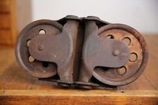 Antique industrial lamp light swing arm pulley bracket dental wheel cast iron