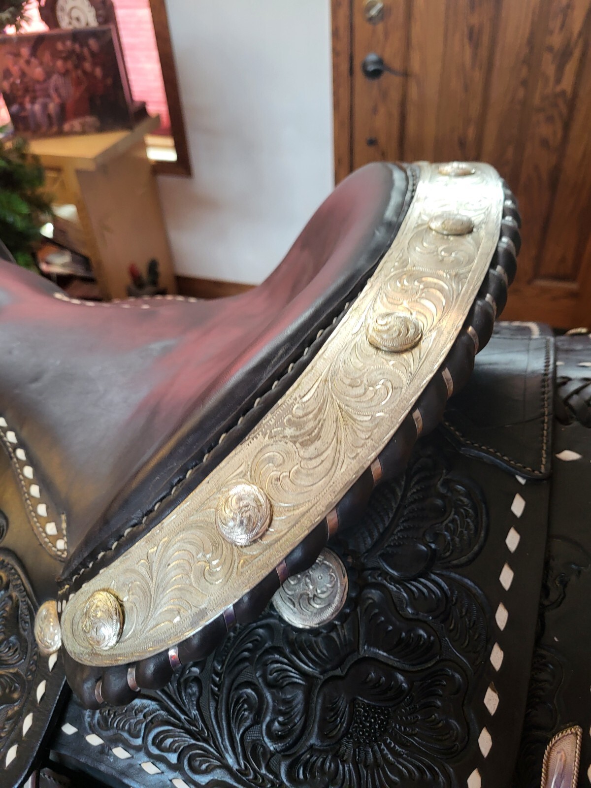 Billy Royal Black Parade Saddle Never Used Free Shipping