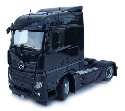 MARGE MODELS, MERCEDES Actros Streamspace 4x2 Schwarz, 1/32, MAR1907-02