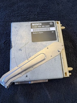 1993 - 1995 Volvo 850 Engine Control Module Computer ECU ECM 0227400185 OEM