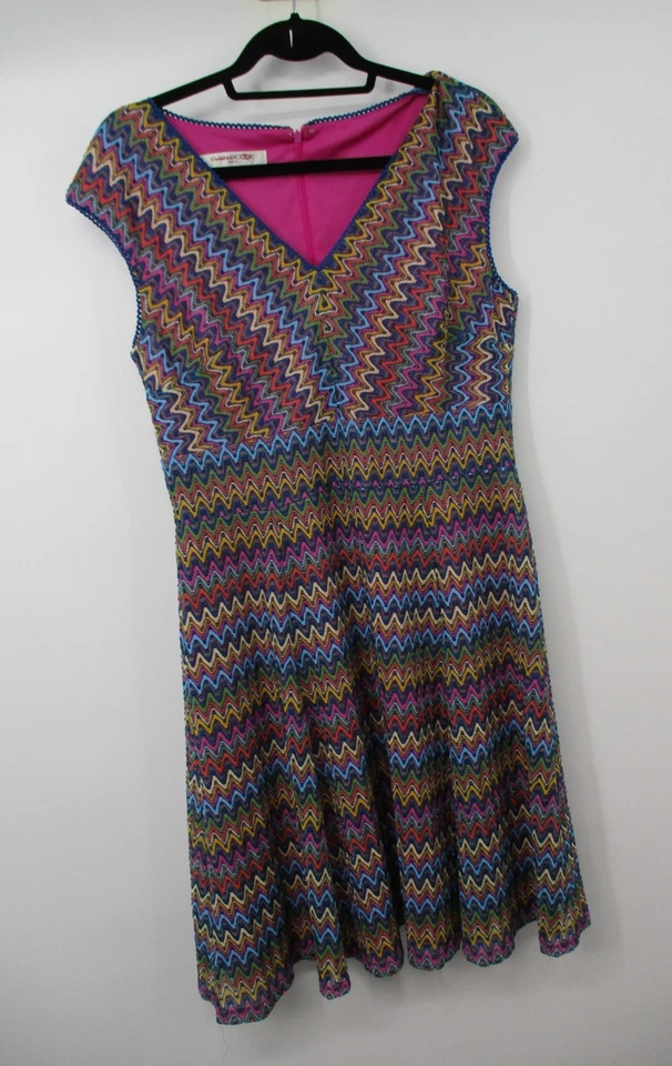 Vestido informal Evan Picone para mujer 14 multicolor ondulado a rayas sin mangas cuello en V Foto 2 de 4