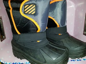 boys winter boots size 3
