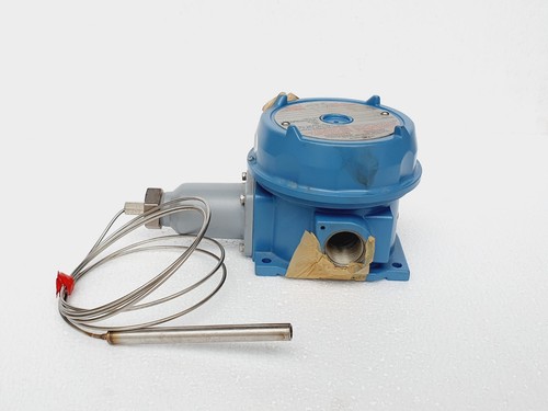 UNITED ELECTRIC F120-15531 Temperature Switch 0 - 250 F, Explosion-Proof -1# NEW - Picture 4 of 6