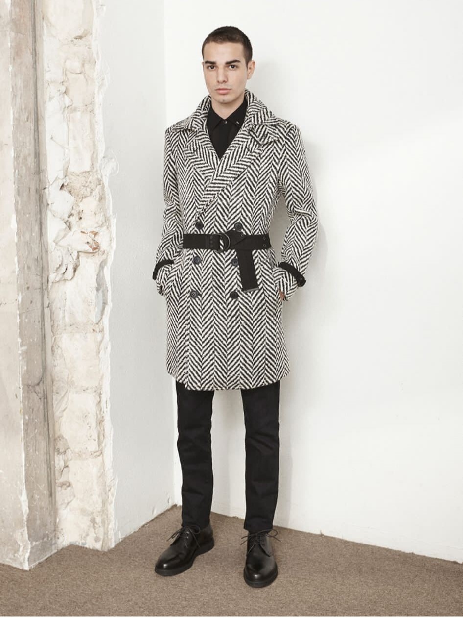 Cappotto Saint Laurent Paris bianco e nero con cintura in lana a spina di pesce Taglia 44 FW17