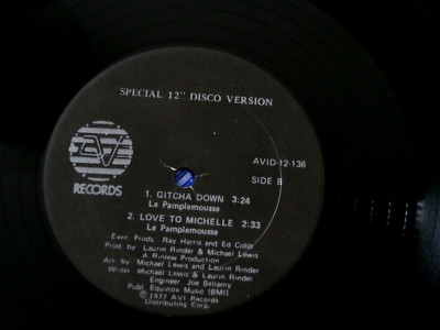 LE PAMPLEMOUSSE~ GET YOUR BOOM BOOM AROUND THE ROOM~ EXCELLENT
