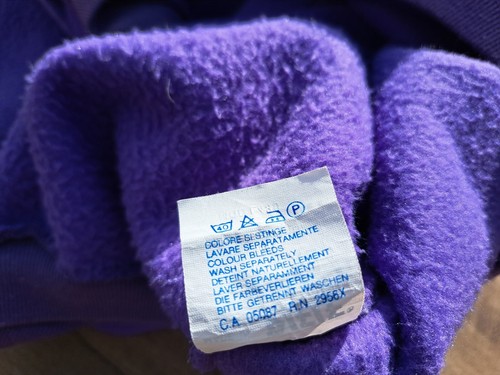 Rifle felpa in pile viola con cappuccio fine anni 80 fatta in Italia taglia XL - Foto 13 di 14