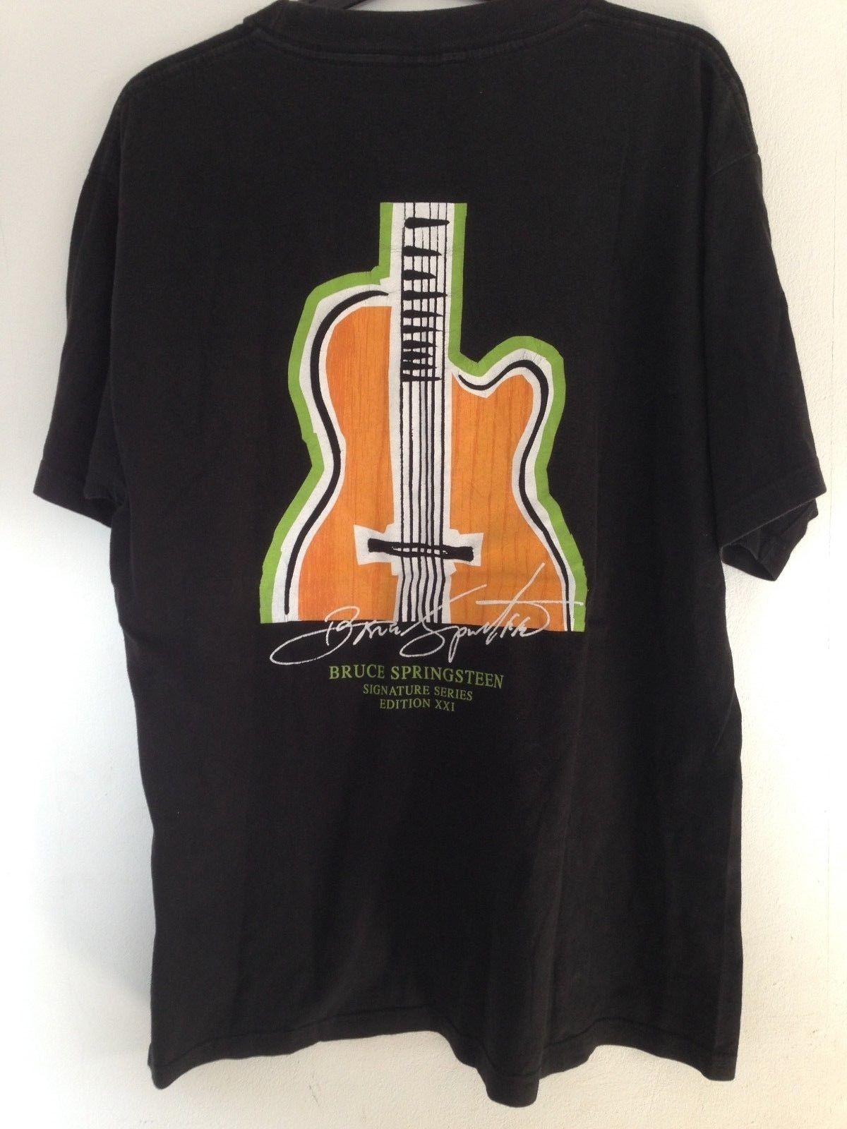 HARD ROCK CAFE DUBLIN SIGNATURE SERIES SHIRT BRUCE SP… Gem