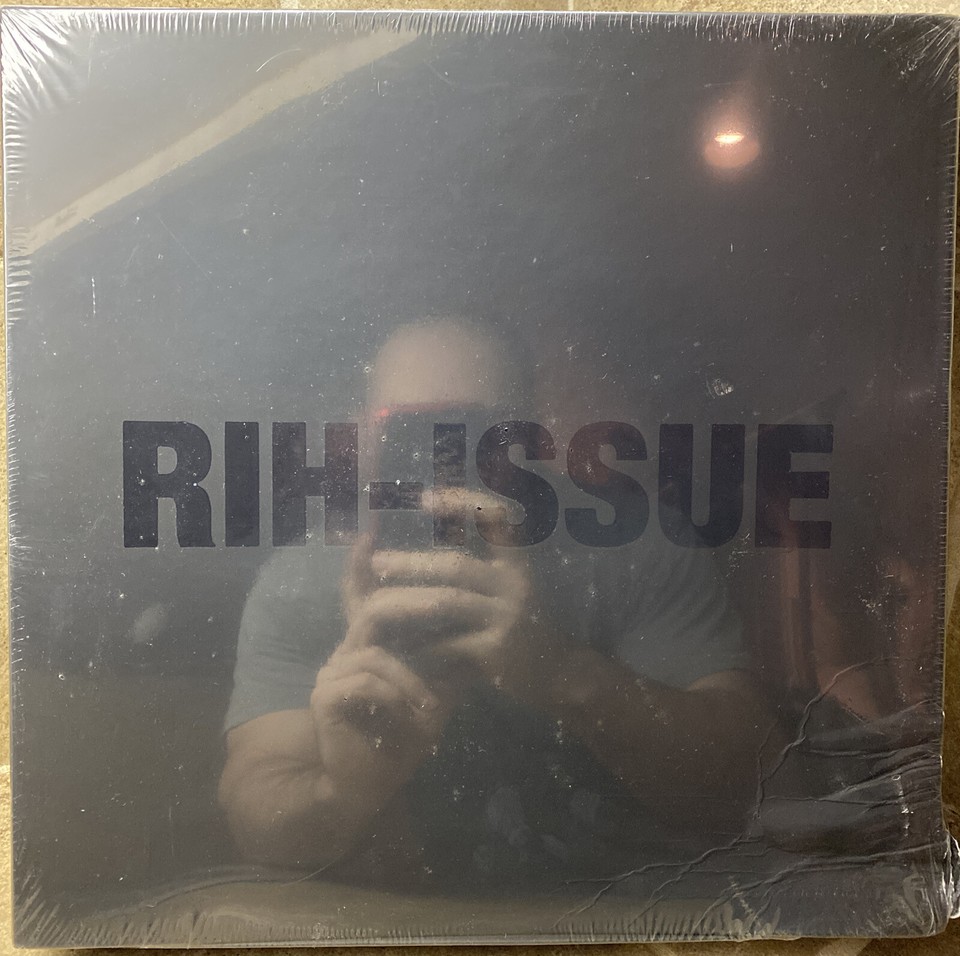 Rihanna RIH-ISSUE Unapologetic Limited (2) Vinyl LP Box Set w-T-Shirt ...