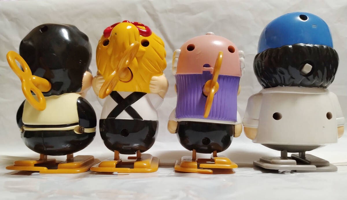 Dr. Slump Arale-chan Wind-Up Walk Doll Vintage Arale & Senbei