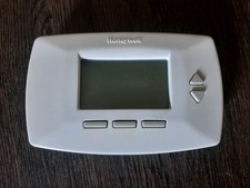 Honeywell RTH7500D Thermostat 7-Day Programma...