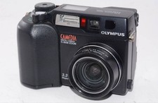 OLYMPUS C-3000 ZOOM Compact Digital Camera 3.3MP 3x Optical Zoom Tested
