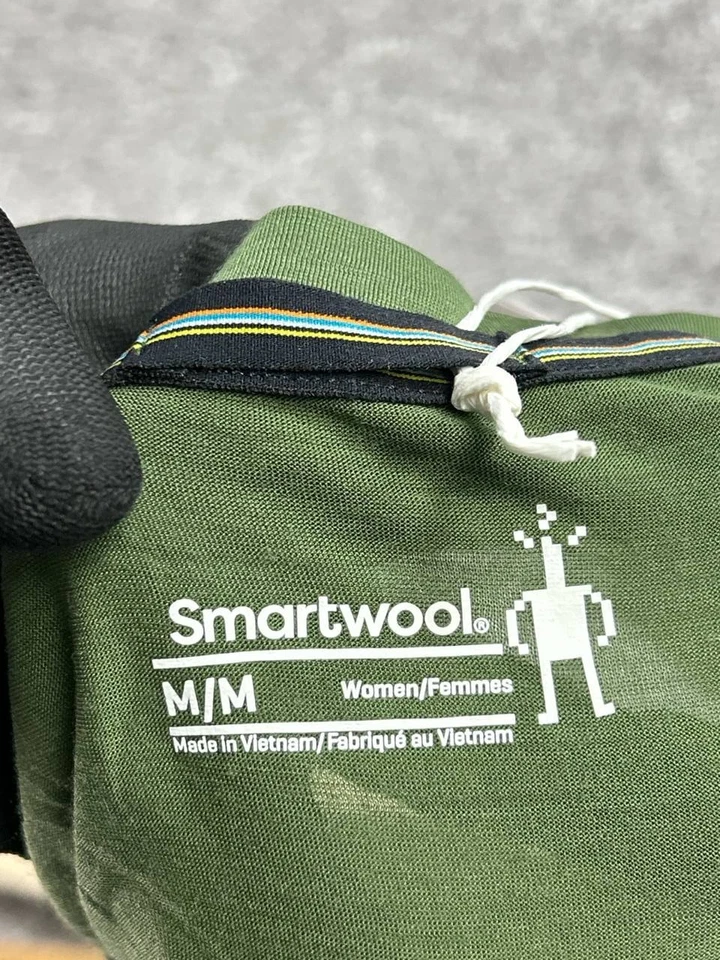Camiseta Smartwool Active Ultralite para mujer mediana verde lana merino logotipo cuello en V Foto 4 de 4