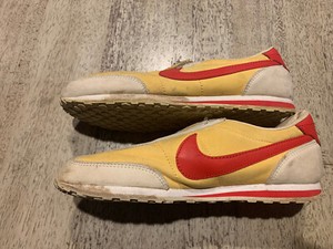 nike mach runner red