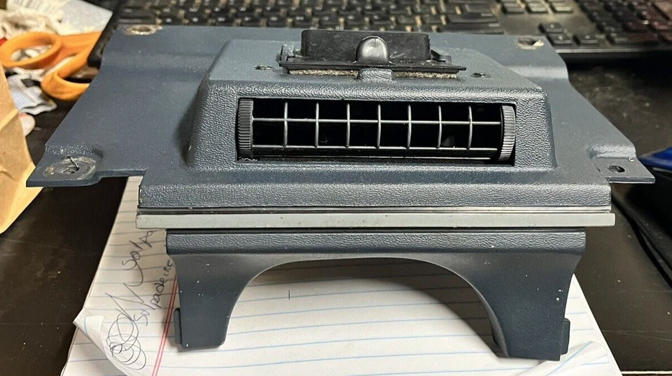 1988 Chevrolet Cavalier Lower Dash Vent Steering Column Trim Panel Cover-S2 Foto 2 de 4