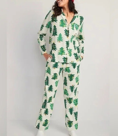 Old Navy Flannel Christmas Tree Print Pajamas Piece Sleep Set