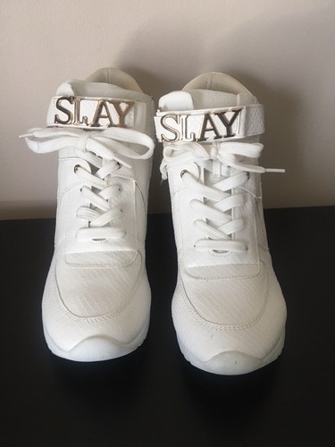 shoedazzle slay sneakers