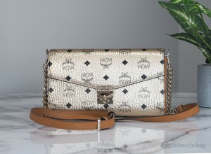 mcm crossbody medium