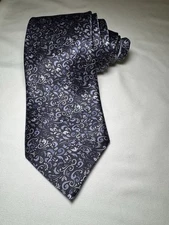 Italo Ferretti Neck Tie Shades of Blue Navy Paisley Swirls Pattern 100% Silk